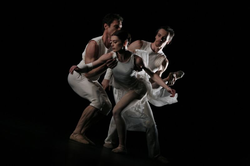 O zlozony / O composite (2004)